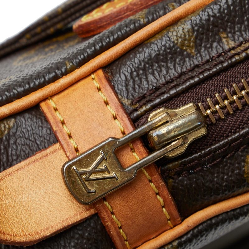 Louis Vuitton Monogram Pochette Marly Bandouliere (SHG-zkEFpR) - Image 8