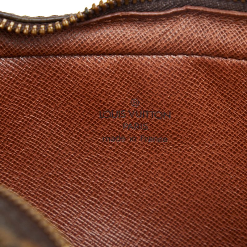 Louis Vuitton Monogram Pochette Marly Bandouliere (SHG-eyrZCY) - Image 6