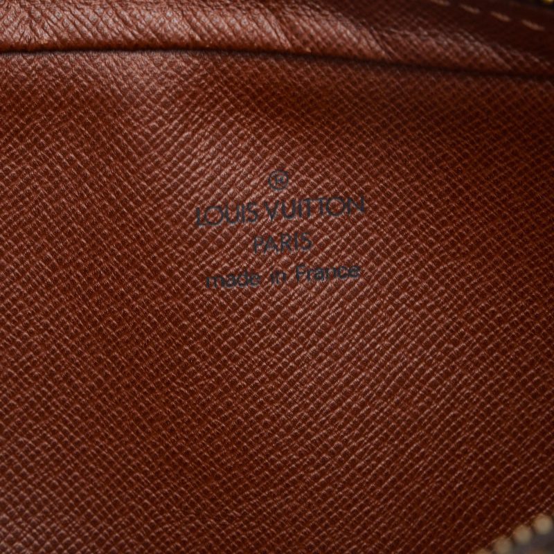 Louis Vuitton Monogram Pochette Marly Bandouliere (SHG-HzXiwc) - Image 6