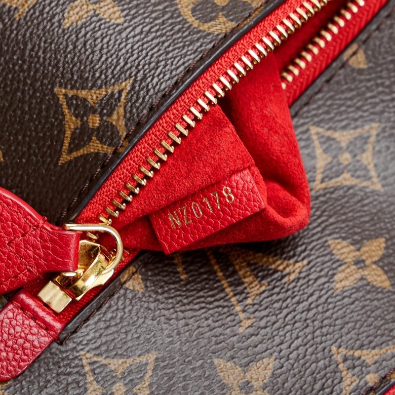 Louis Vuitton Monogram Popincourt PM (SHG-djXr7d) - Image 7