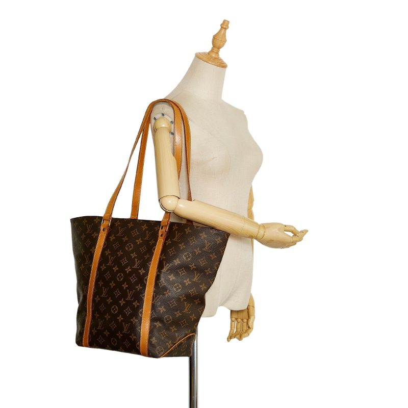 Louis Vuitton Monogram Sac Shopping (SHG-37446) - Image 4
