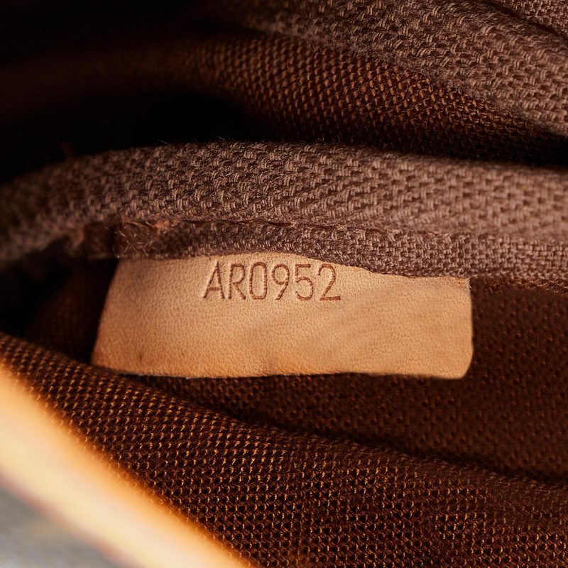 Louis Vuitton Monogram Saumur 30 (SHG-UjVfcT) - Image 7