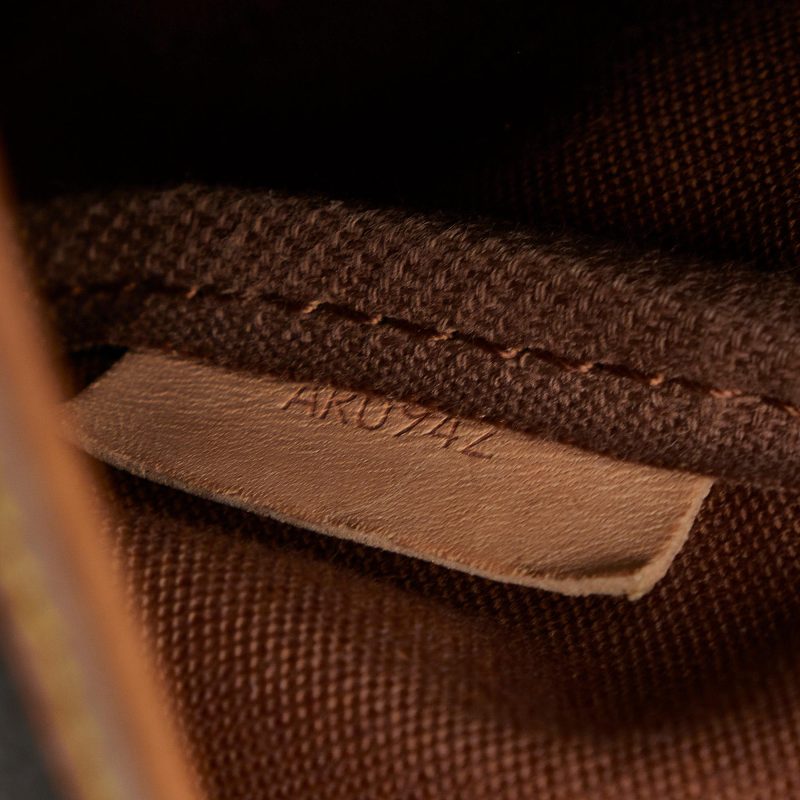 Louis Vuitton Monogram Saumur 35 (SHG-Tiy0GP) - Image 8