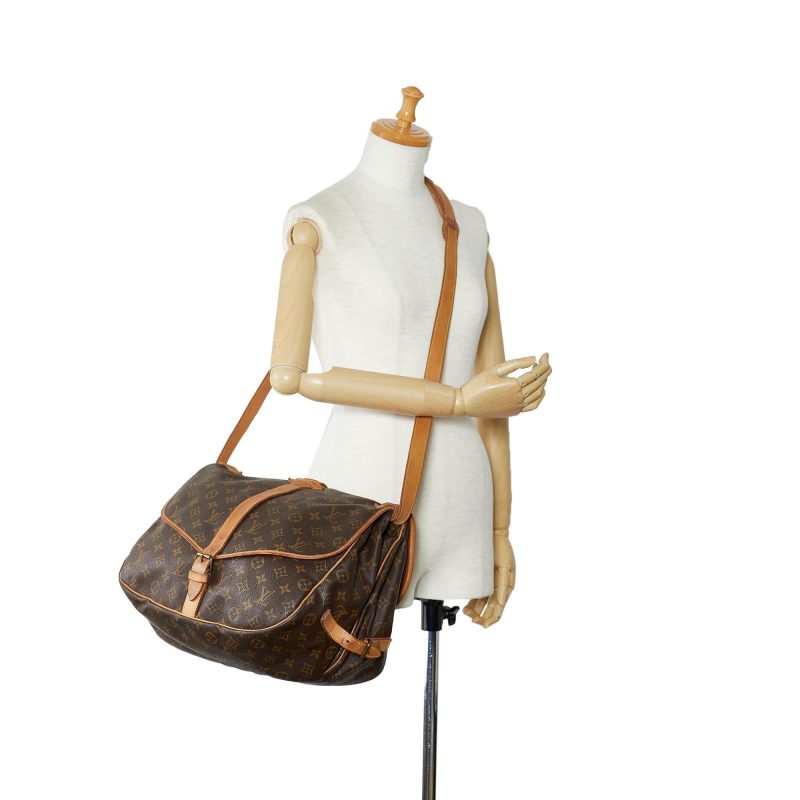 Louis Vuitton Monogram Saumur 35 (SHG-Tiy0GP) - Image 4
