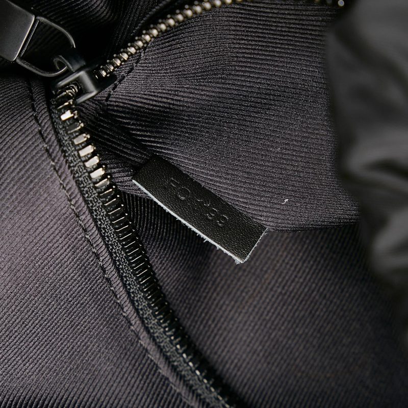 Louis Vuitton Monogram Shadow Discovery (SHG-P9Uz0c) - Image 7