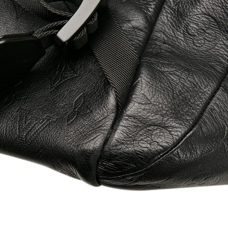 Louis Vuitton Monogram Shadow Discovery (SHG-P9Uz0c) - Image 8
