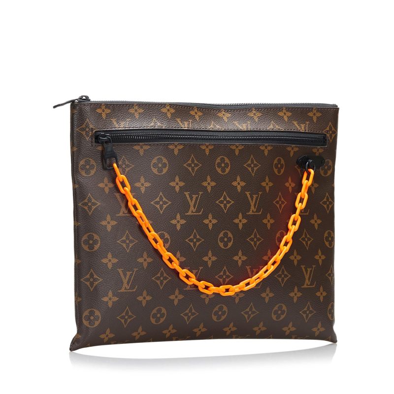Louis Vuitton Monogram Solar Ray A4 Clutch (SHG-epr4Oh)