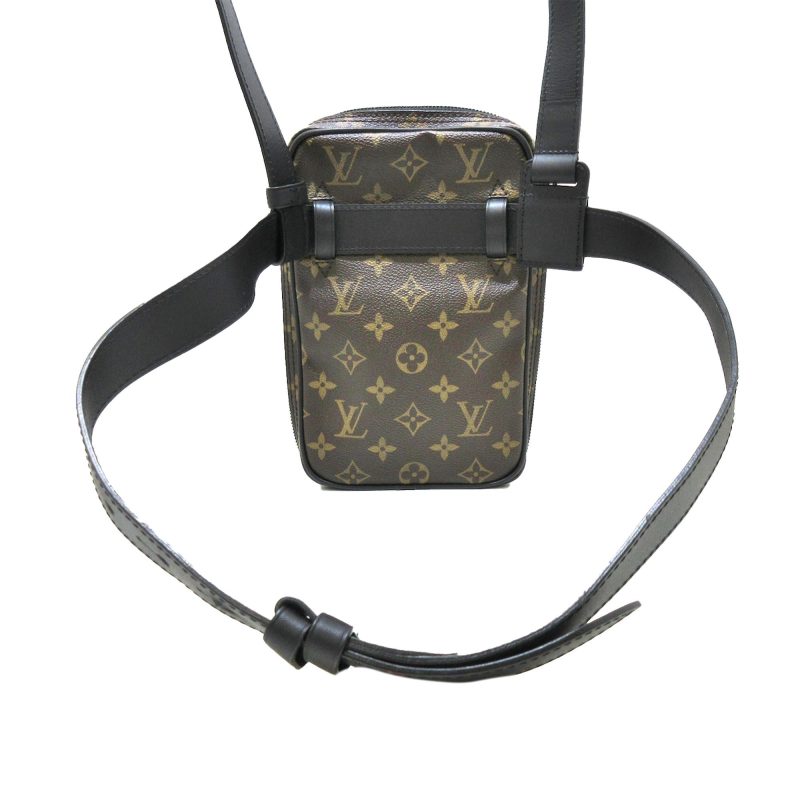 Louis Vuitton Monogram Solar Ray Utility Side Bag (SHG-eFJHbc) - Image 2