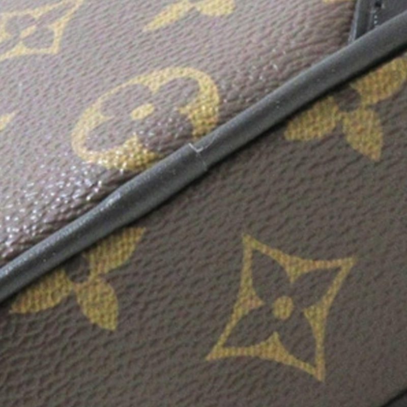 Louis Vuitton Monogram Solar Ray Utility Side Bag (SHG-eFJHbc) - Image 13
