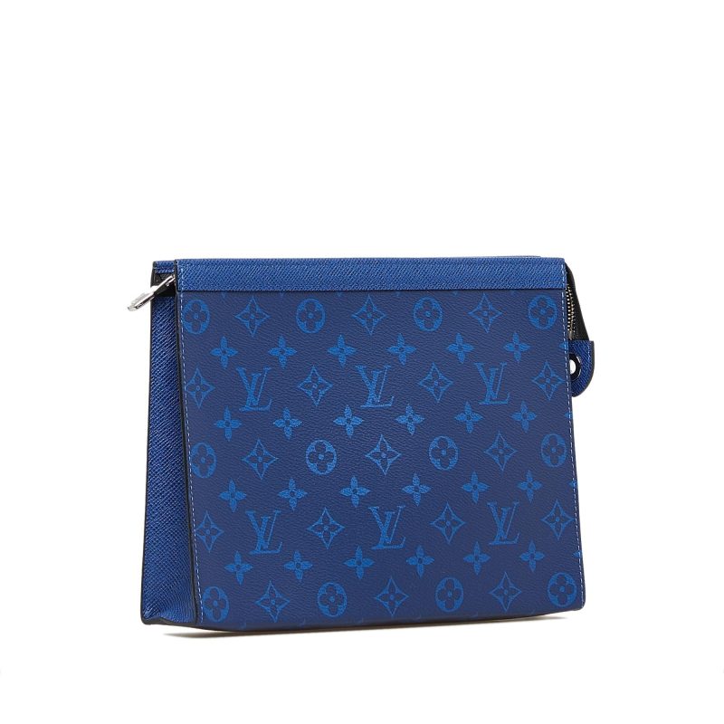 Louis Vuitton Monogram Taigarama Pochette Voyage MM (SHG-QQPlSs)