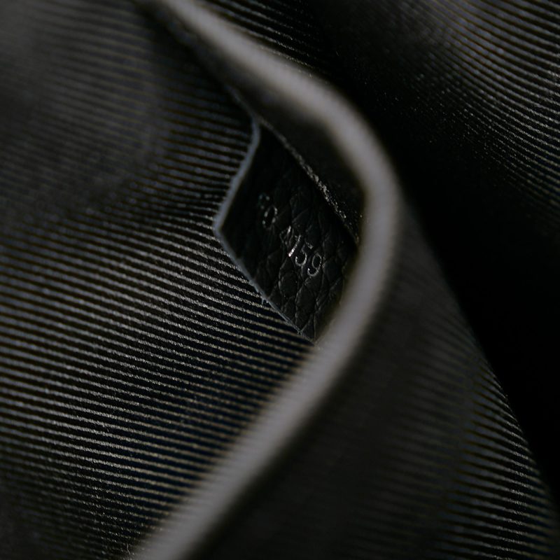 Louis Vuitton Monogram Taurillon Sac Plat (SHG-YouJrv) - Image 7