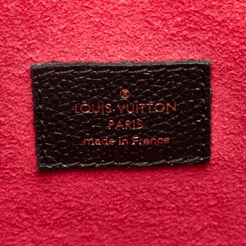 Louis Vuitton Monogram Teddy Shearling Neonoe (SHG-37294) - Image 6