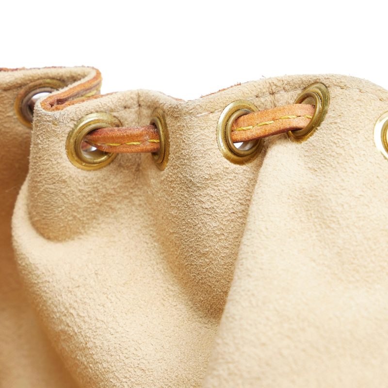 Louis Vuitton Monogram Theda PM (SHG-qScQBF) - Image 8