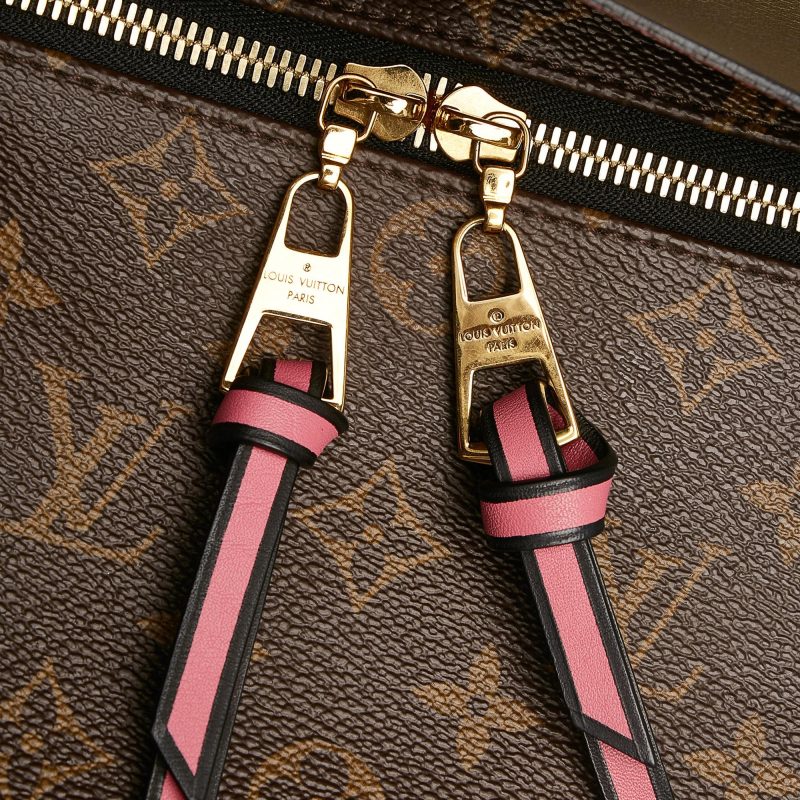 Louis Vuitton Monogram Tuileries Besace (SHG-35340) - Image 8
