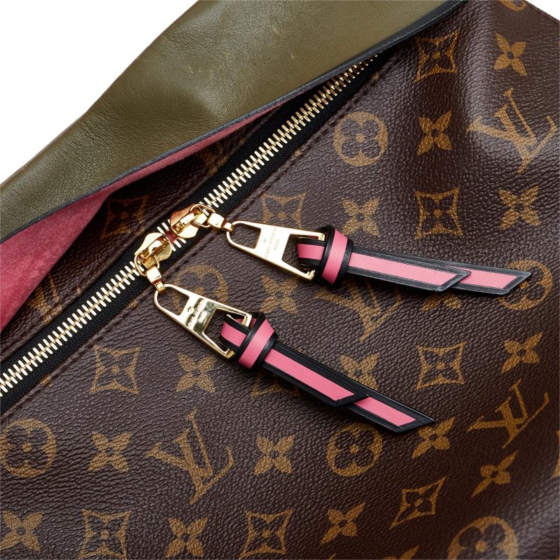 Louis Vuitton Monogram Tuileries Besace - Image 10