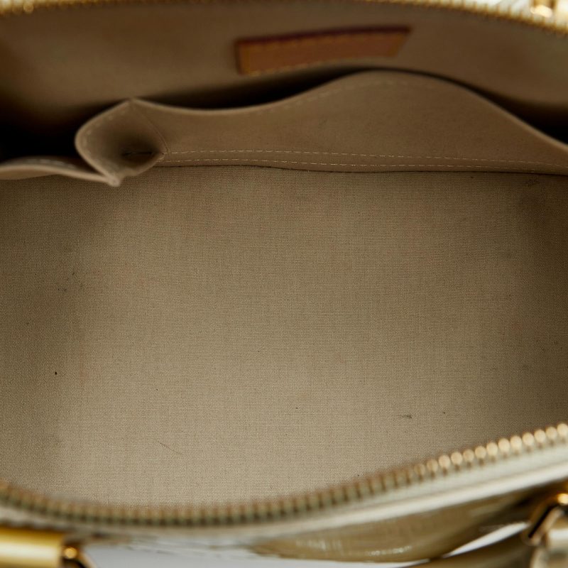 Louis Vuitton Monogram Vernis Alma PM (SHG-Pkok7A) - Image 5