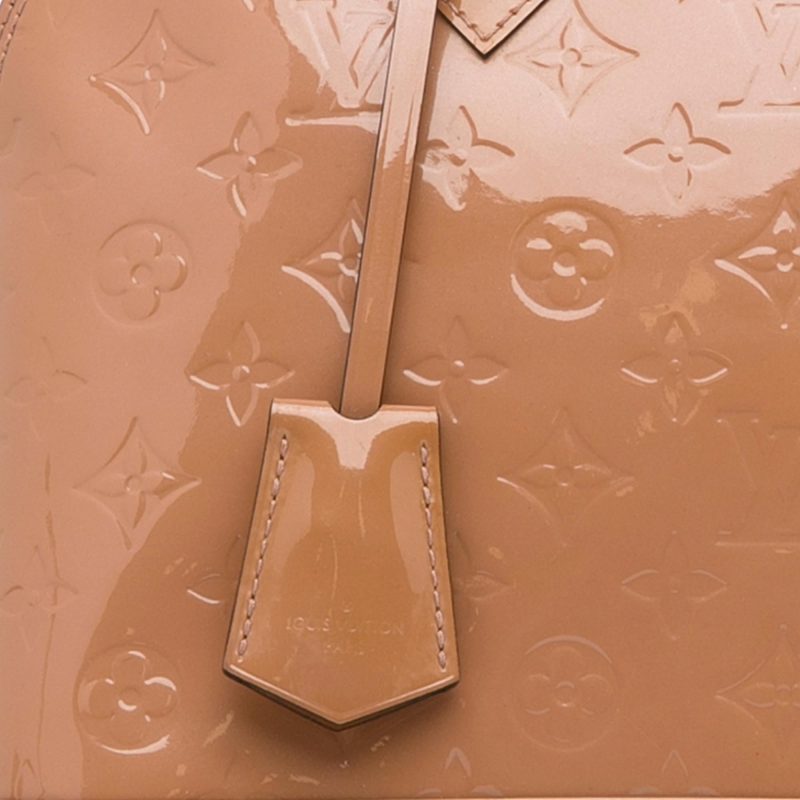 Louis Vuitton Monogram Vernis Alma PM (SHG-TpodTf) - Image 9