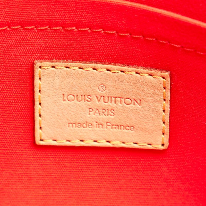 Louis Vuitton Monogram Vernis Bellflower PM (SHG-JHoZkM) - Image 6