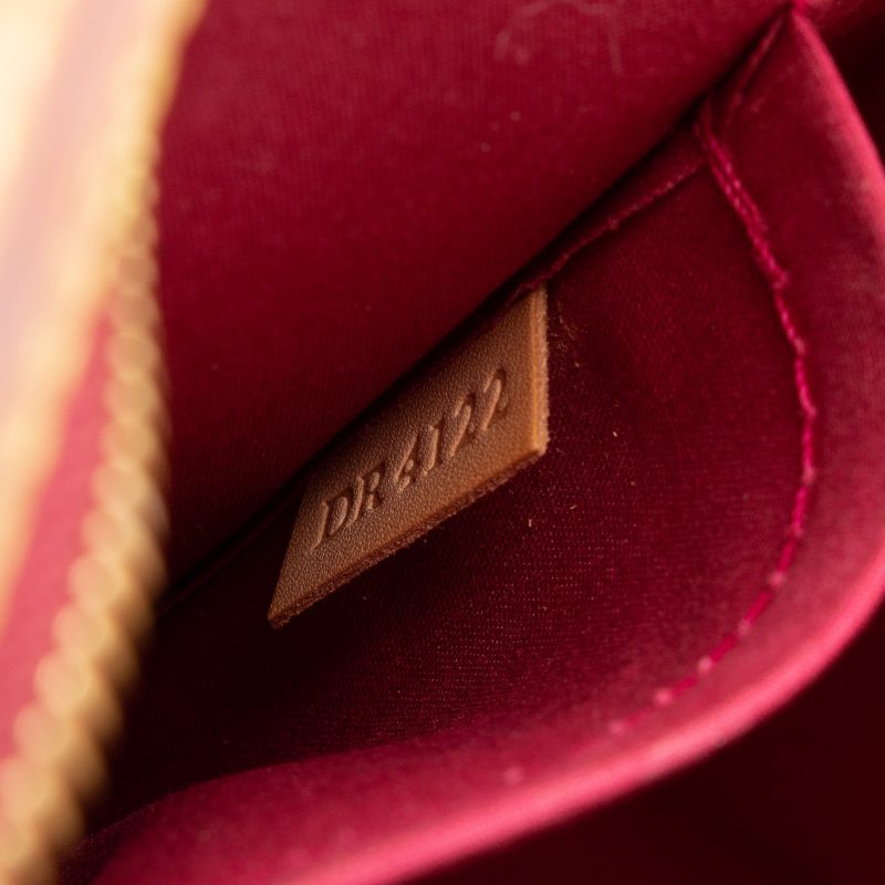 Louis Vuitton Monogram Vernis Brea MM Satchel (SHF-Lt8EA3) - Image 5