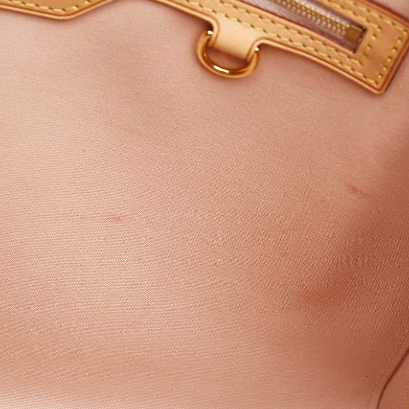 Louis Vuitton Monogram Vernis Brea MM (SHG-EXk7Yz) - Image 8