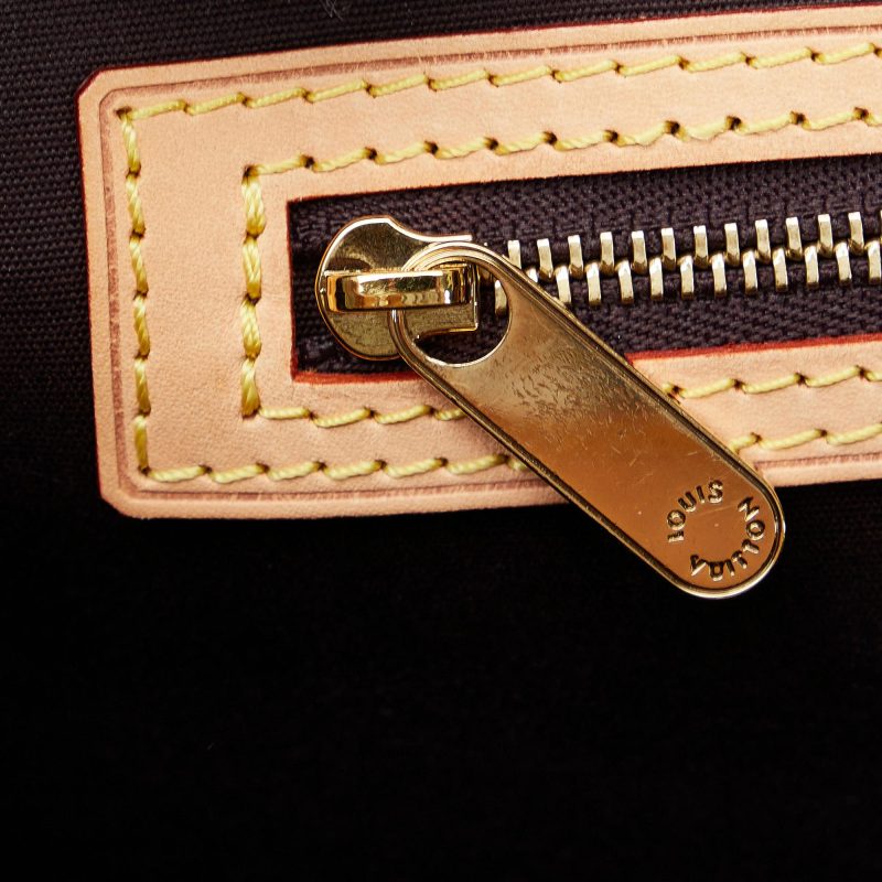 Louis Vuitton Monogram Vernis Brea MM (SHG-mhzUxd) - Image 9