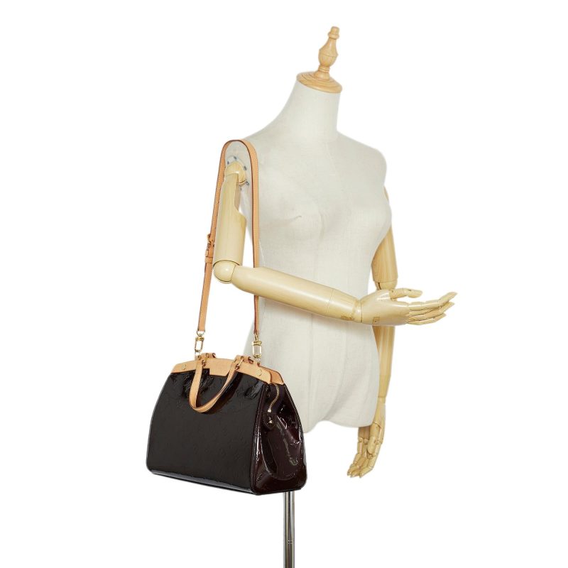 Louis Vuitton Monogram Vernis Brea MM (SHG-mhzUxd) - Image 4