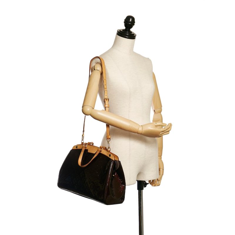 Louis Vuitton Monogram Vernis Brea (SHG-34282) - Image 9