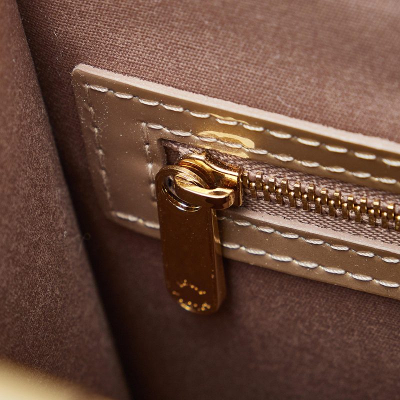 Louis Vuitton Monogram Vernis Deesse PM (SHG-E5HKc8) - Image 7
