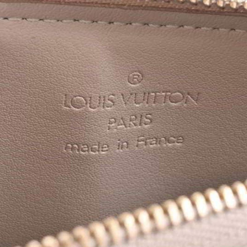 Louis Vuitton Monogram Vernis Fleurs Lexington Pochette (SHG-37531) - Image 6