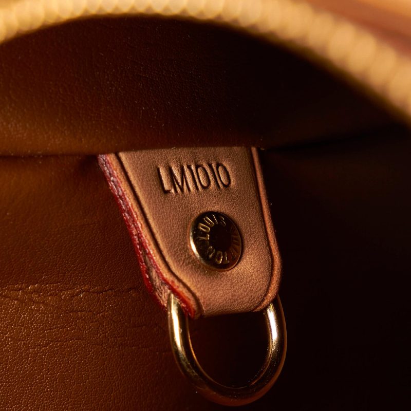 Louis Vuitton Monogram Vernis Houston (SHG-34989) - Image 7