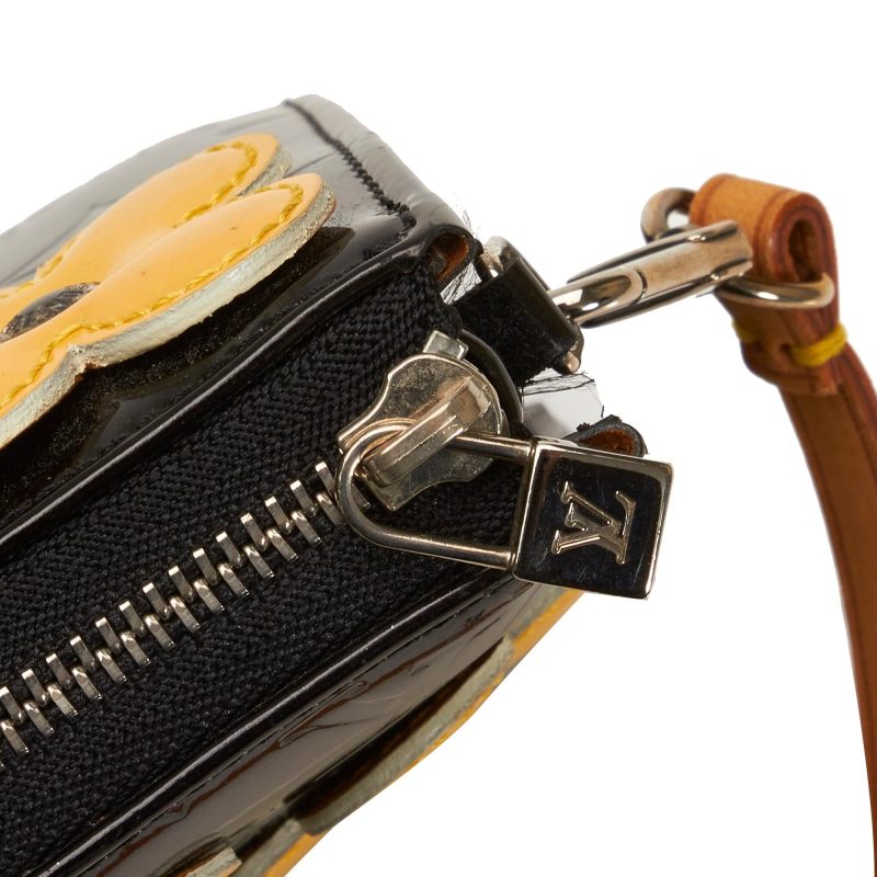 Louis Vuitton Monogram Vernis Lexington Fleurs Pochette (SHG-EGCiL8) - Image 9