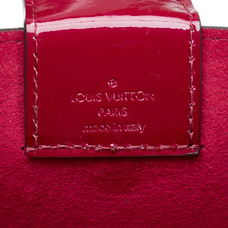 Louis Vuitton Monogram Vernis Long Beach PM (SHG-54rzAh) - Image 7