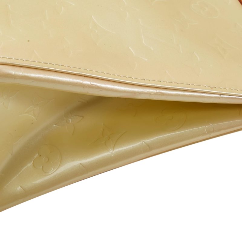 Louis Vuitton Monogram Vernis Maple Drive (SHG-35198) - Image 9