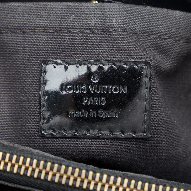 Louis Vuitton Monogram Vernis Montaigne BB (SHG-UBbqew) - Image 8