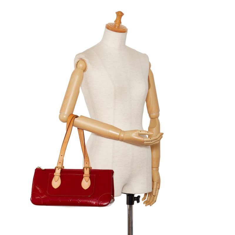 Louis Vuitton Monogram Vernis Rosewood Avenue (SHG-Qpz7vv) - Image 4