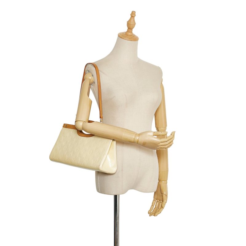 Louis Vuitton Monogram Vernis Roxbury Drive (SHG-35253) - Image 9