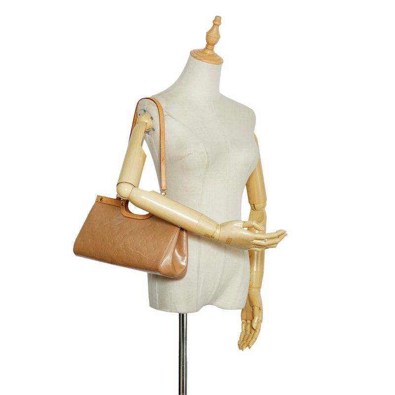 Louis Vuitton Monogram Vernis Roxbury Drive (SHG-yBcZJA) - Image 10