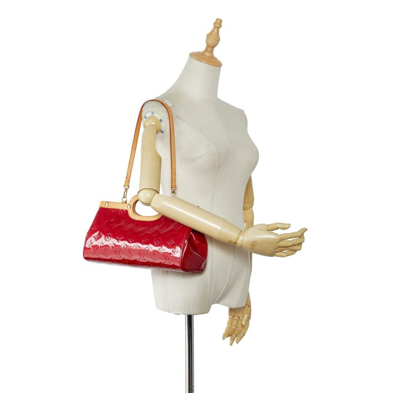 Louis Vuitton Monogram Vernis Roxbury Drive (SHG-f3S2wr) - Image 8