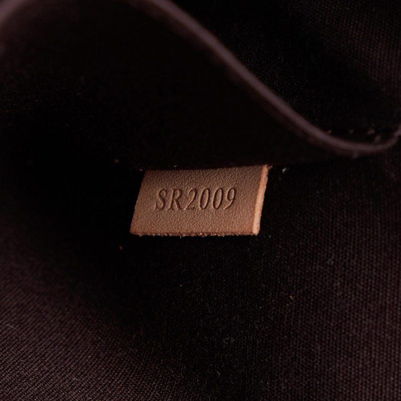 Louis Vuitton Monogram Vernis Roxbury Drive (SHG-V1jE1C) - Image 7