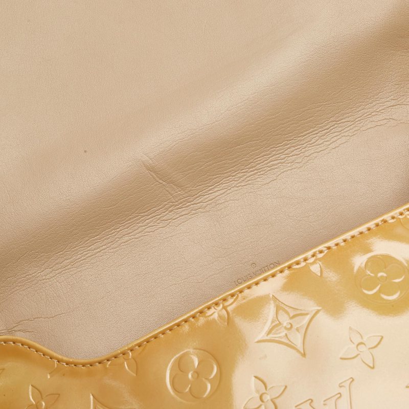 Louis Vuitton Monogram Vernis Thompson Street (SHG-GShAnw) - Image 11