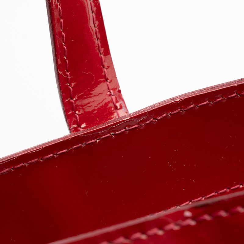 Louis Vuitton Monogram Vernis Wilshire PM Satchel (SHF-21149) - Image 13