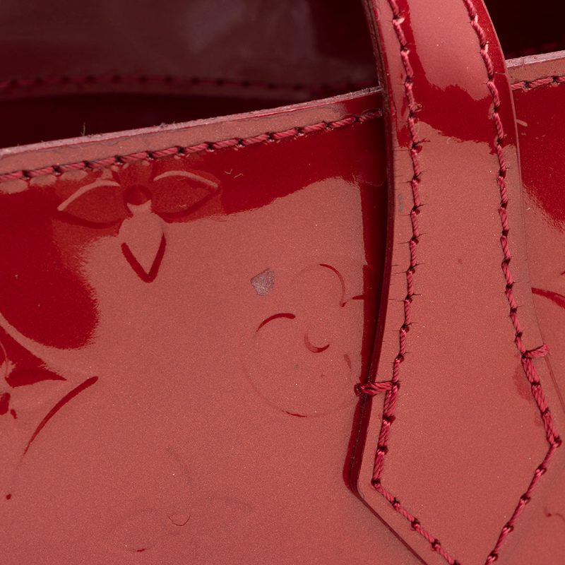 Louis Vuitton Monogram Vernis Wilshire PM Satchel (SHF-21149) - Image 17