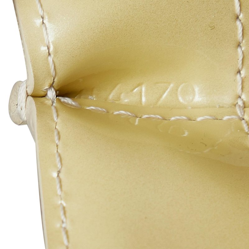 Louis Vuitton Monogram Vernis Wilshire PM (SHG-oOae4z) - Image 7