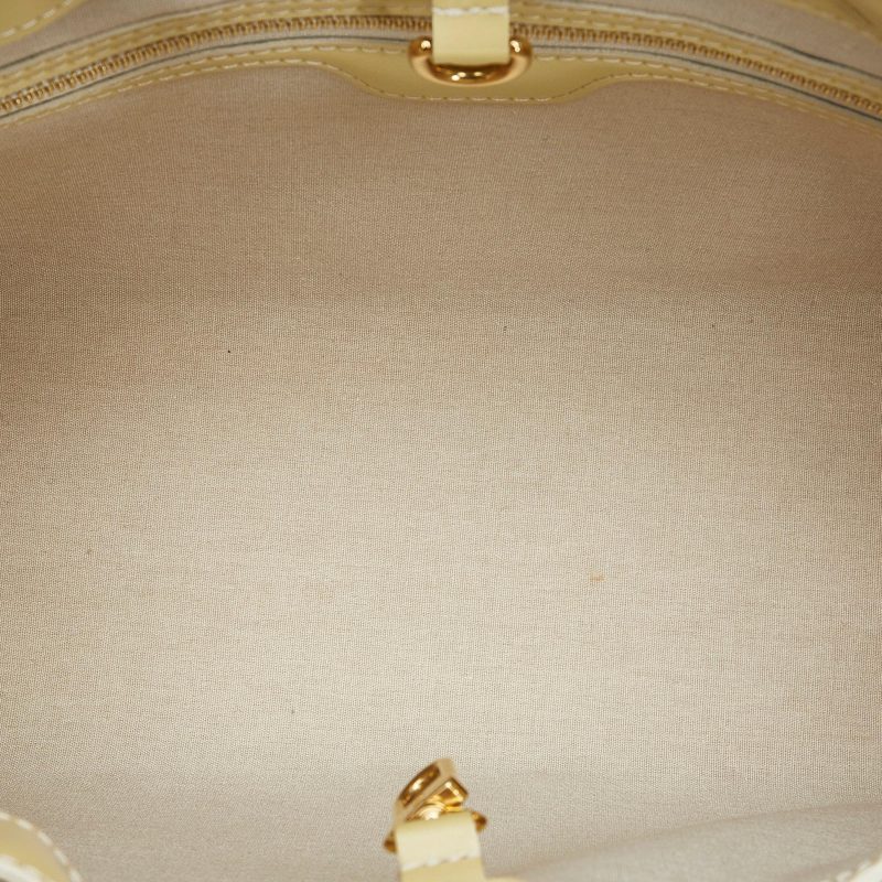 Louis Vuitton Monogram Vernis Wilshire PM (SHG-oOae4z) - Image 5