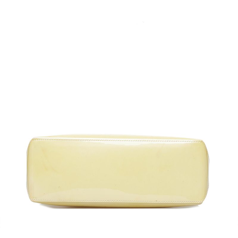 Louis Vuitton Monogram Vernis Wilshire PM (SHG-f7I76y) - Image 3