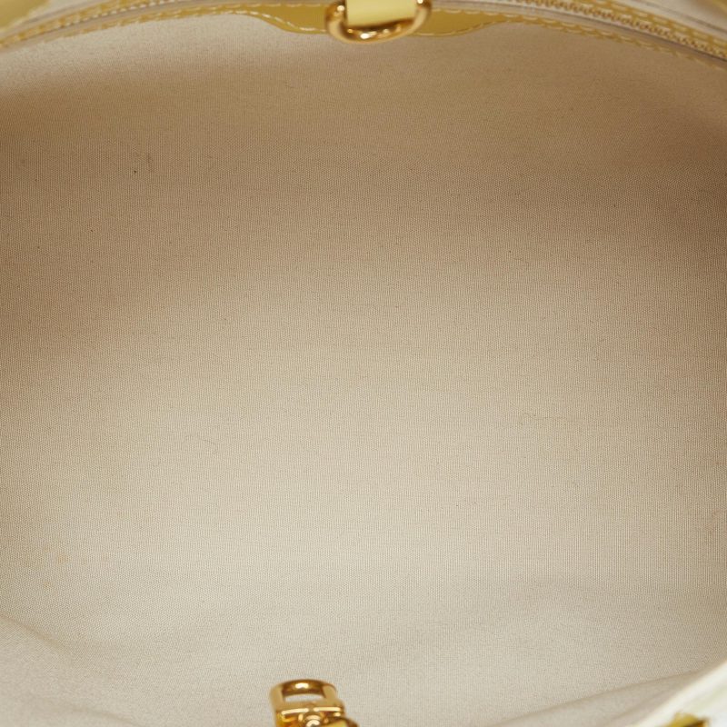 Louis Vuitton Monogram Vernis Wilshire PM (SHG-f7I76y) - Image 5
