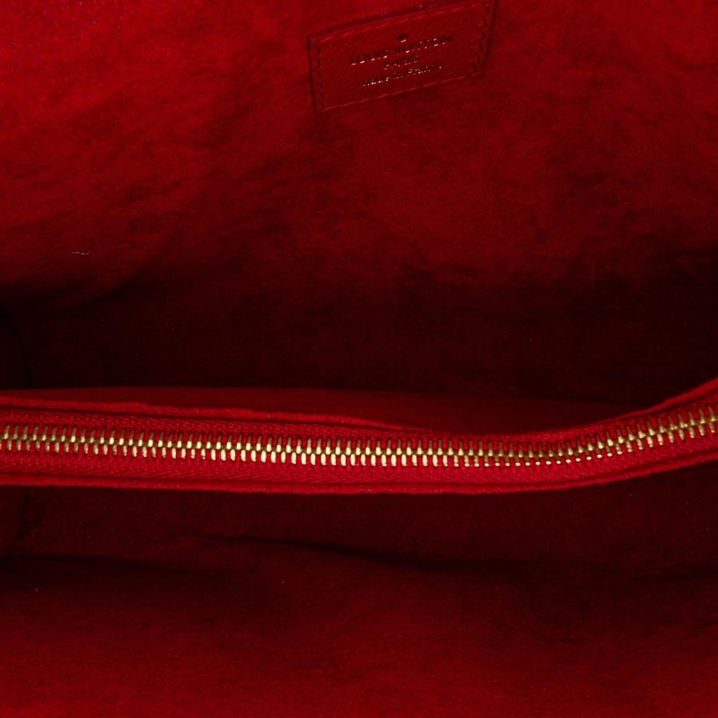 Louis Vuitton Monogram Victoire (SHG-tVgQig) - Image 5
