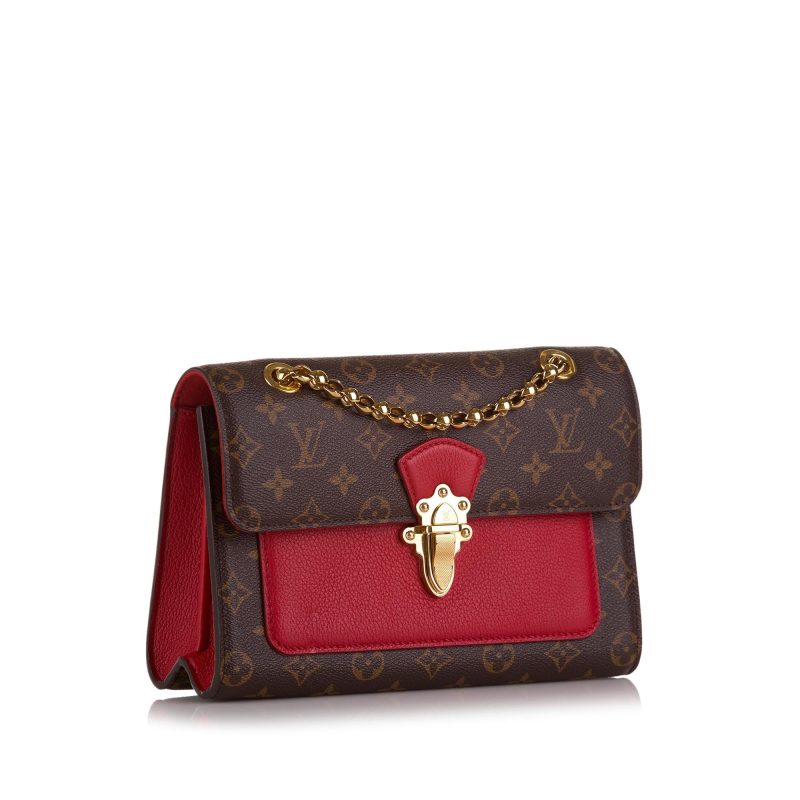 Louis Vuitton Monogram Victoire (SHG-tVgQig)