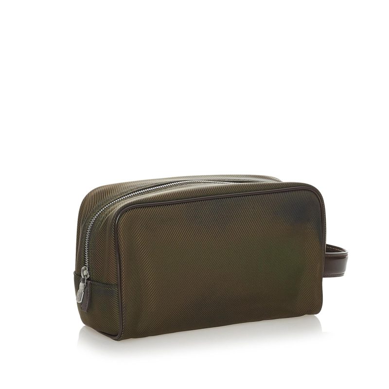 Louis Vuitton Palana Toiletry (SHG-37432)