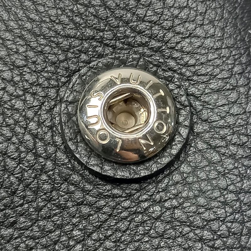 Louis Vuitton Spring 2017 LockMe II Mechanical Flowers Satchel (SHG-37452) - Image 10